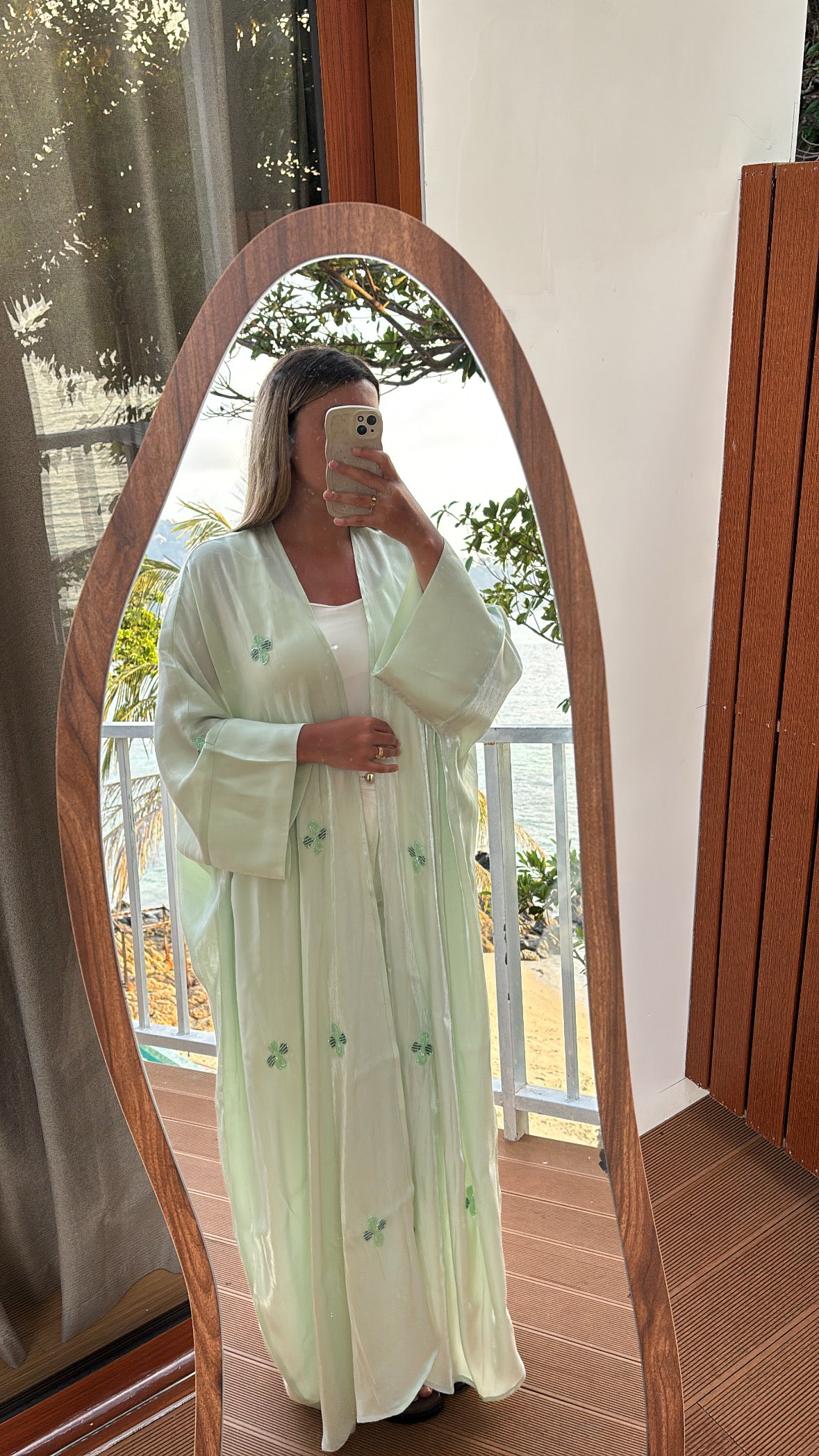 Rawda Abaya