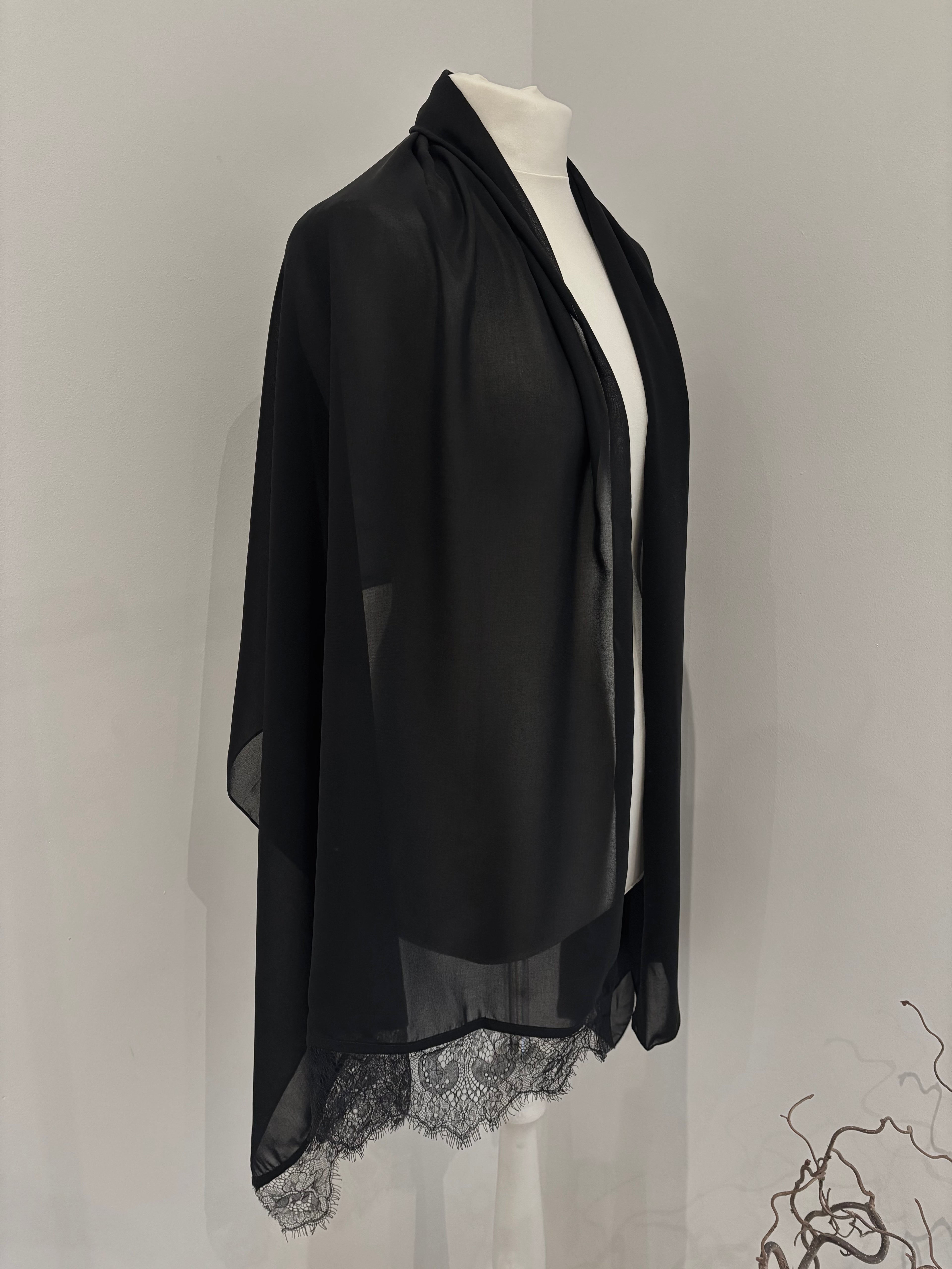 Velvet Lace Abaya